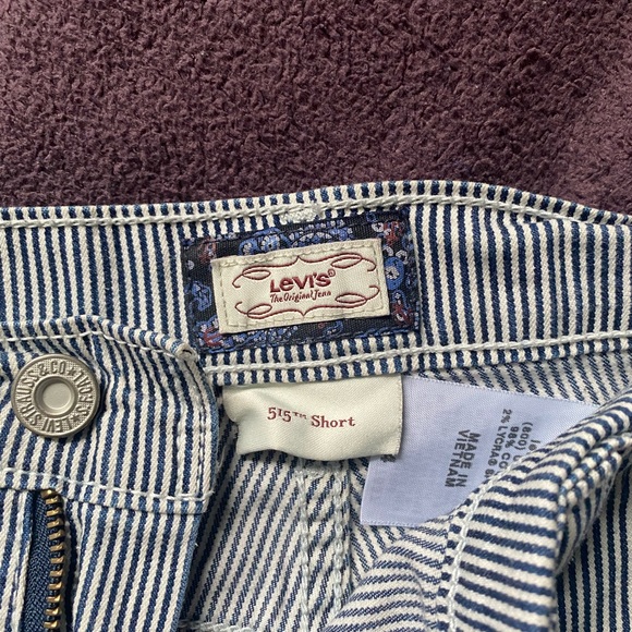 LEVIS striped shorts - Picture 3 of 5